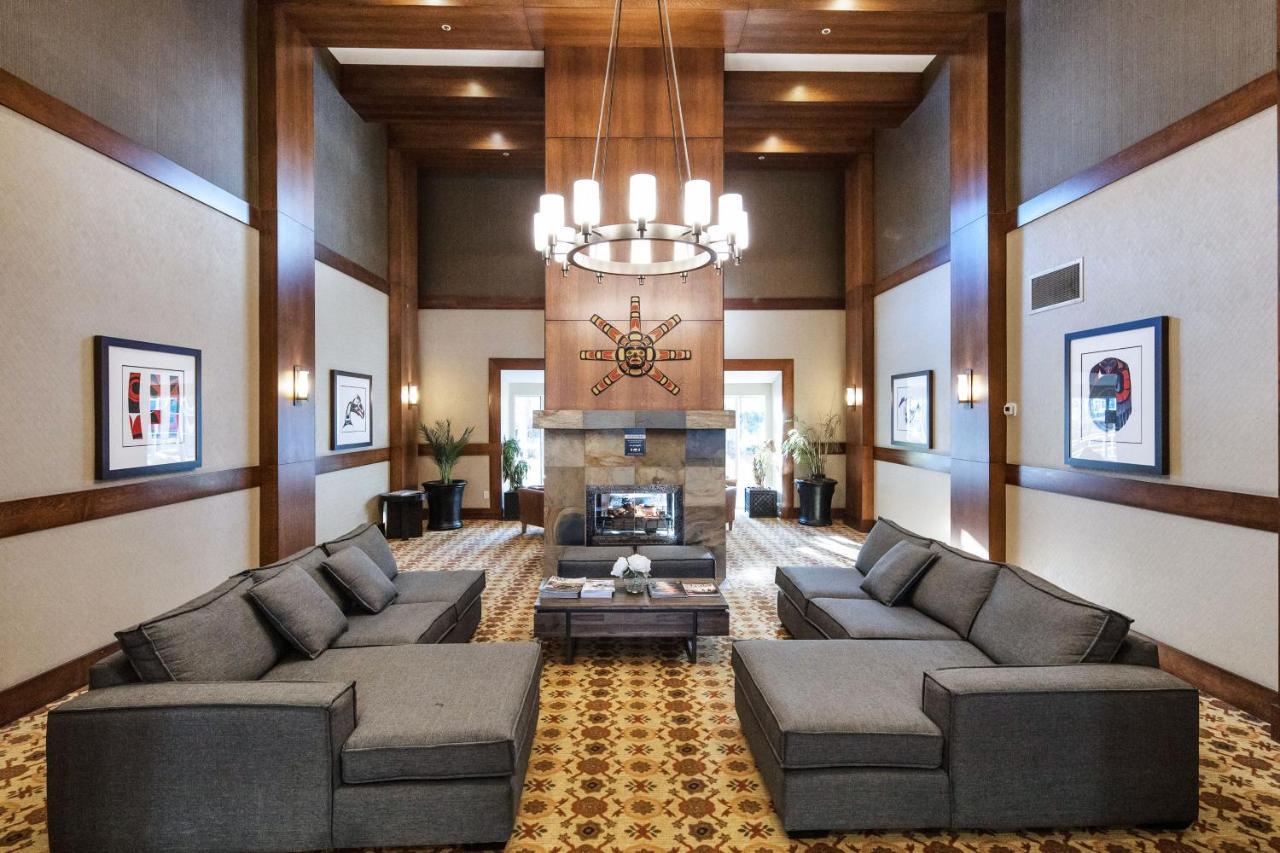 Bright Suite at Ski In/Out Glacier Lodge! Whistler Buitenkant foto